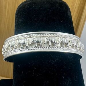 Artisan Sterling Silver Chain of Elephants Cuff Bracelet; Bali Filigree; 26g